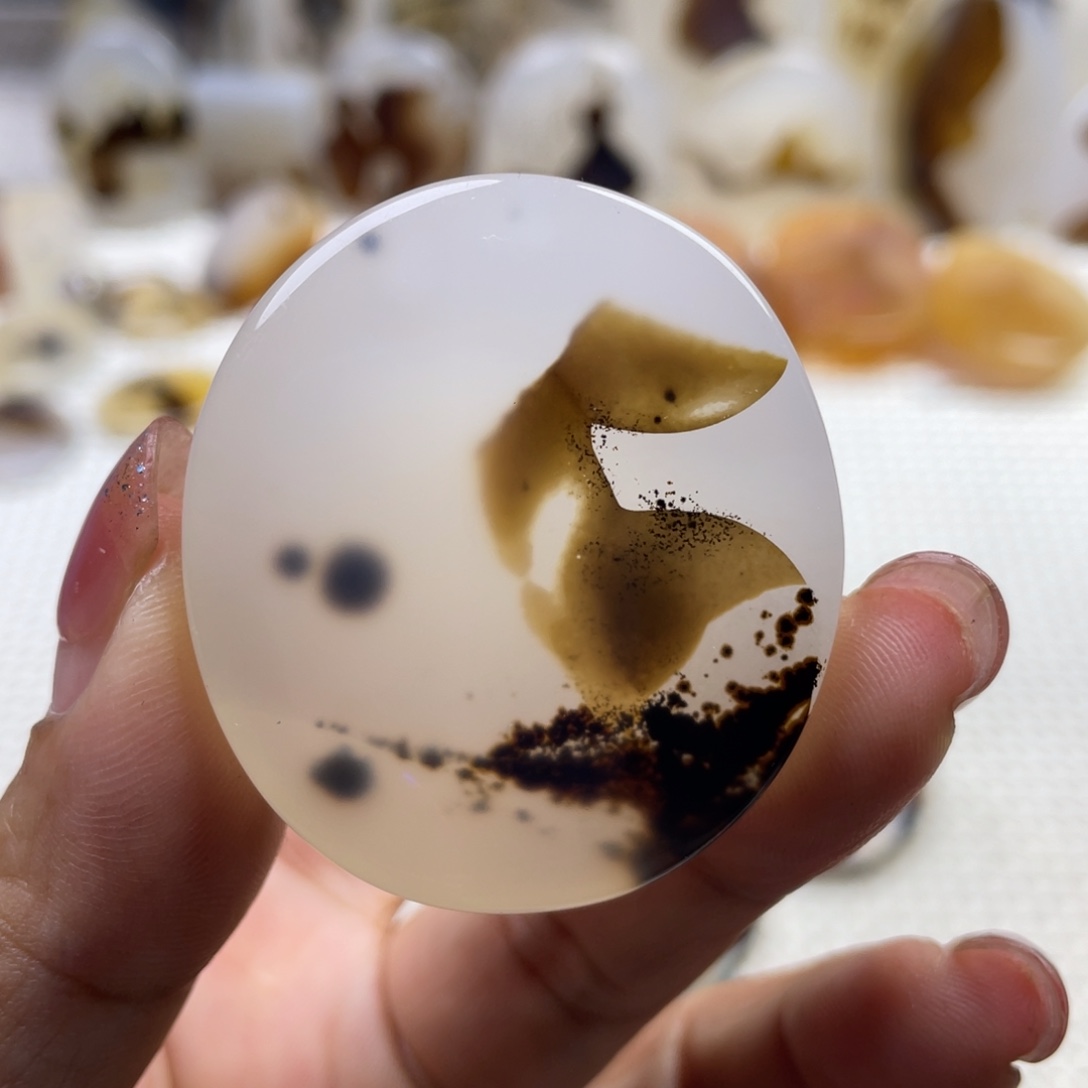 玛瑙/玉髓未镶嵌颈饰