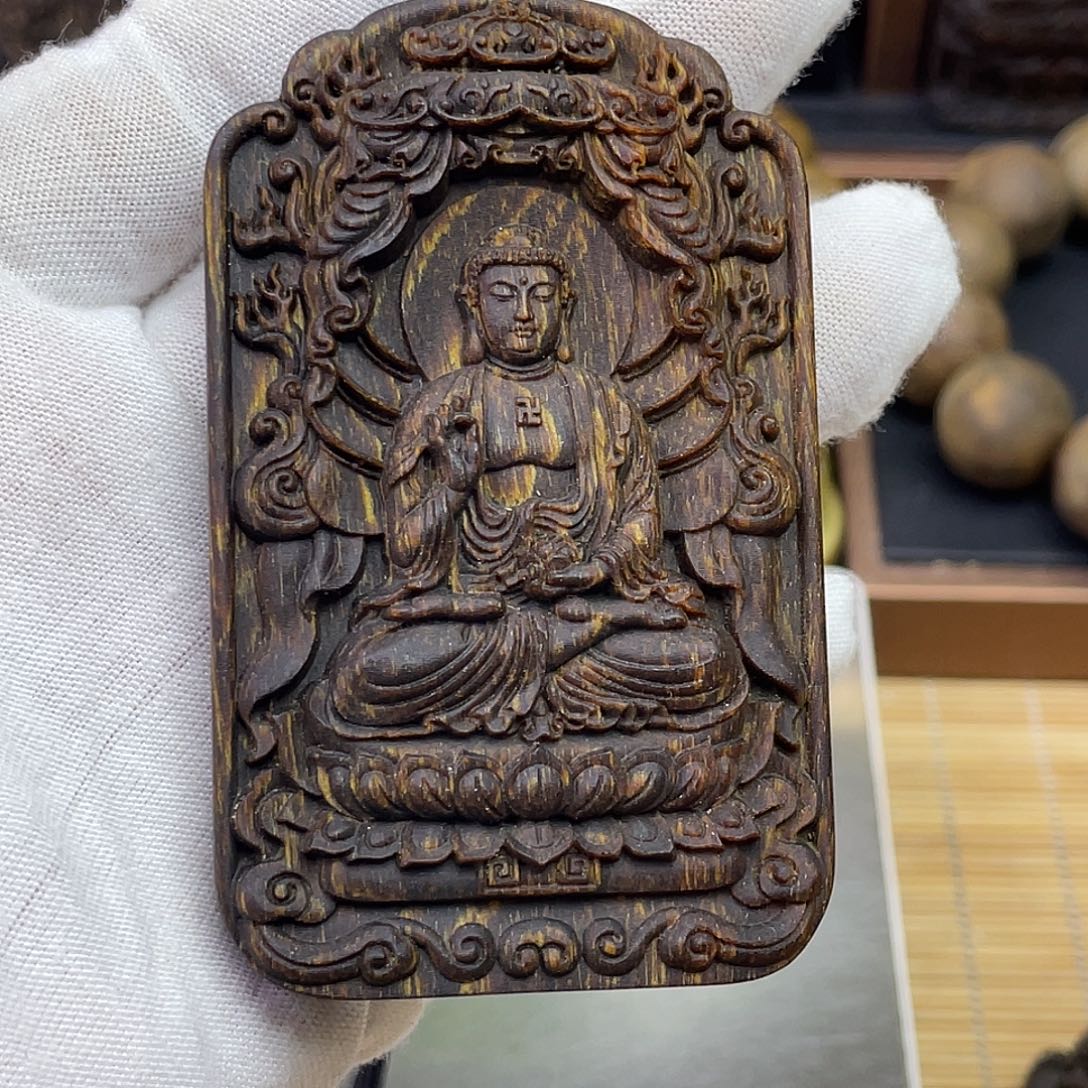 诺***木越南黄奇……………………