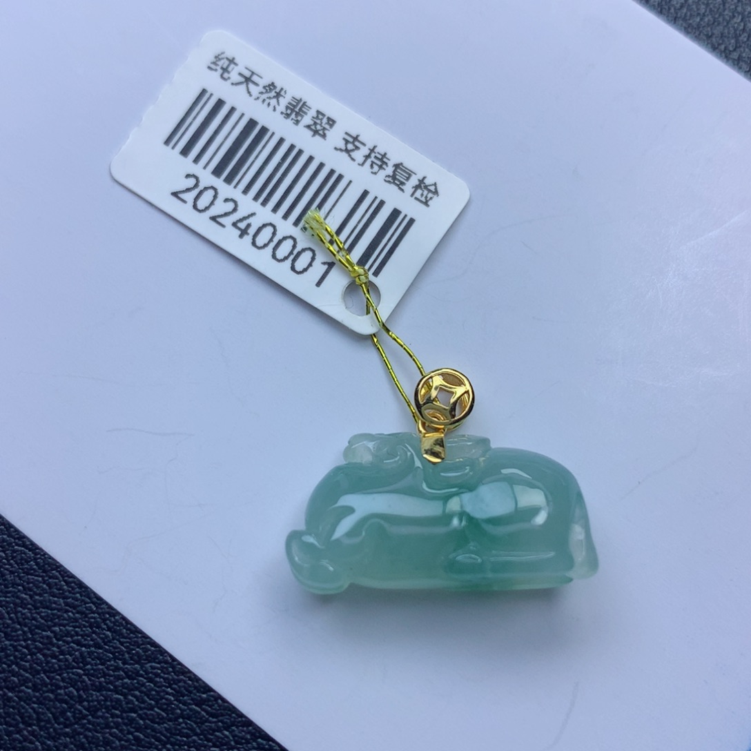 翡翠颈饰未镶嵌唐马