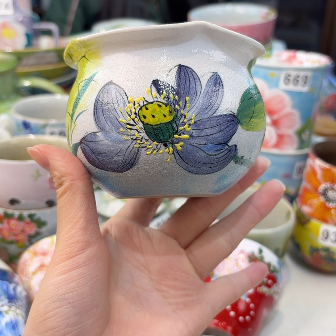 瓷片兔兔好可爱呀打