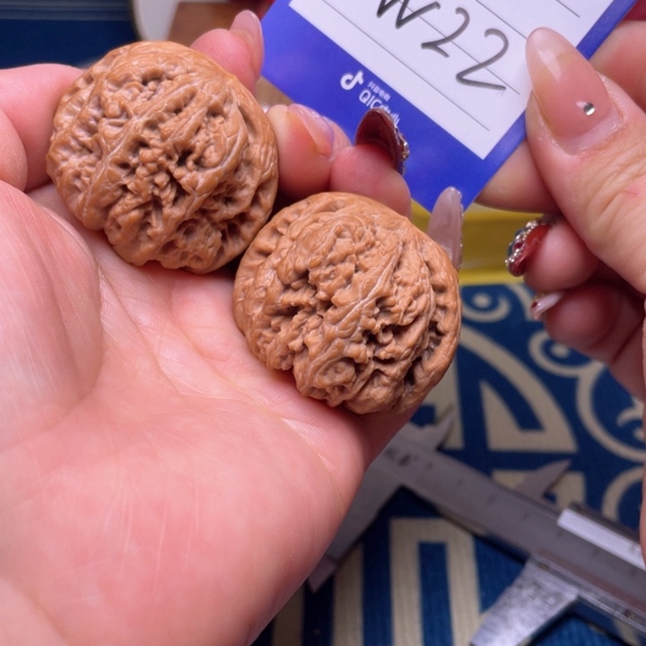 文玩核桃吊坠李*40粗筋22