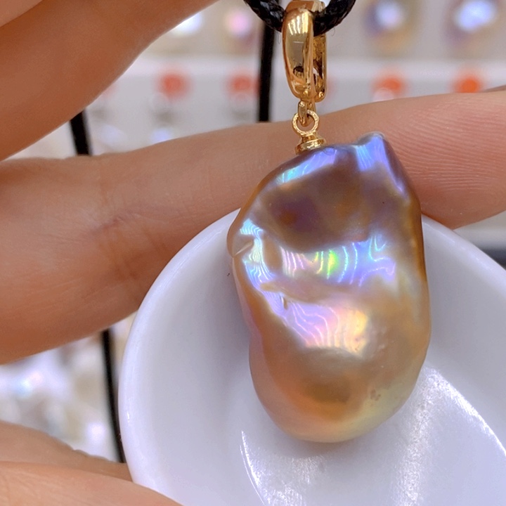 淡水珍珠未镶嵌吊坠(赠链)