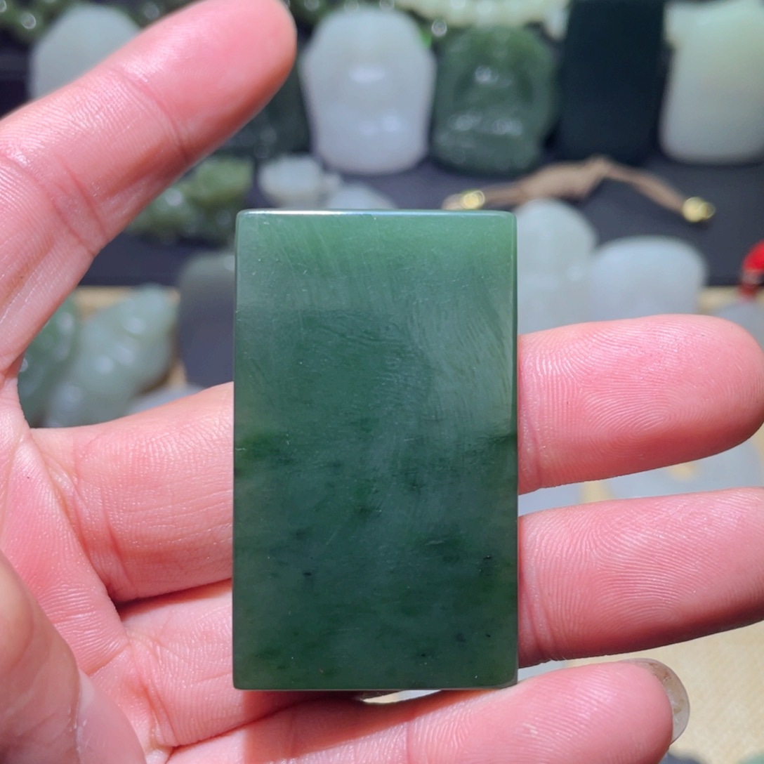 和田玉颈饰未镶嵌天**淡