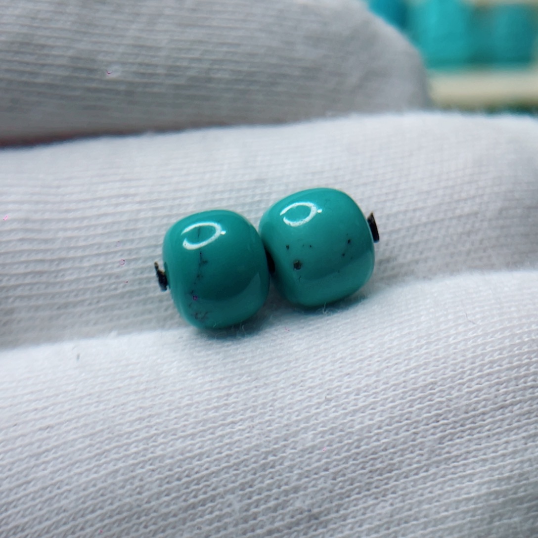 绿松石未镶嵌颈饰卡8