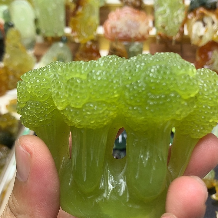 蛇纹石玉未镶嵌珠宝半成品