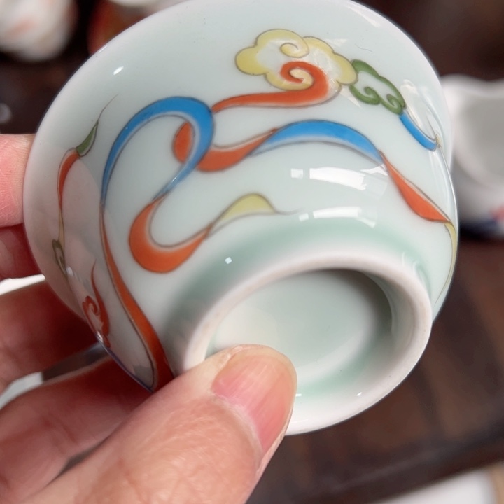 碗红叶祥云压手陶瓷
