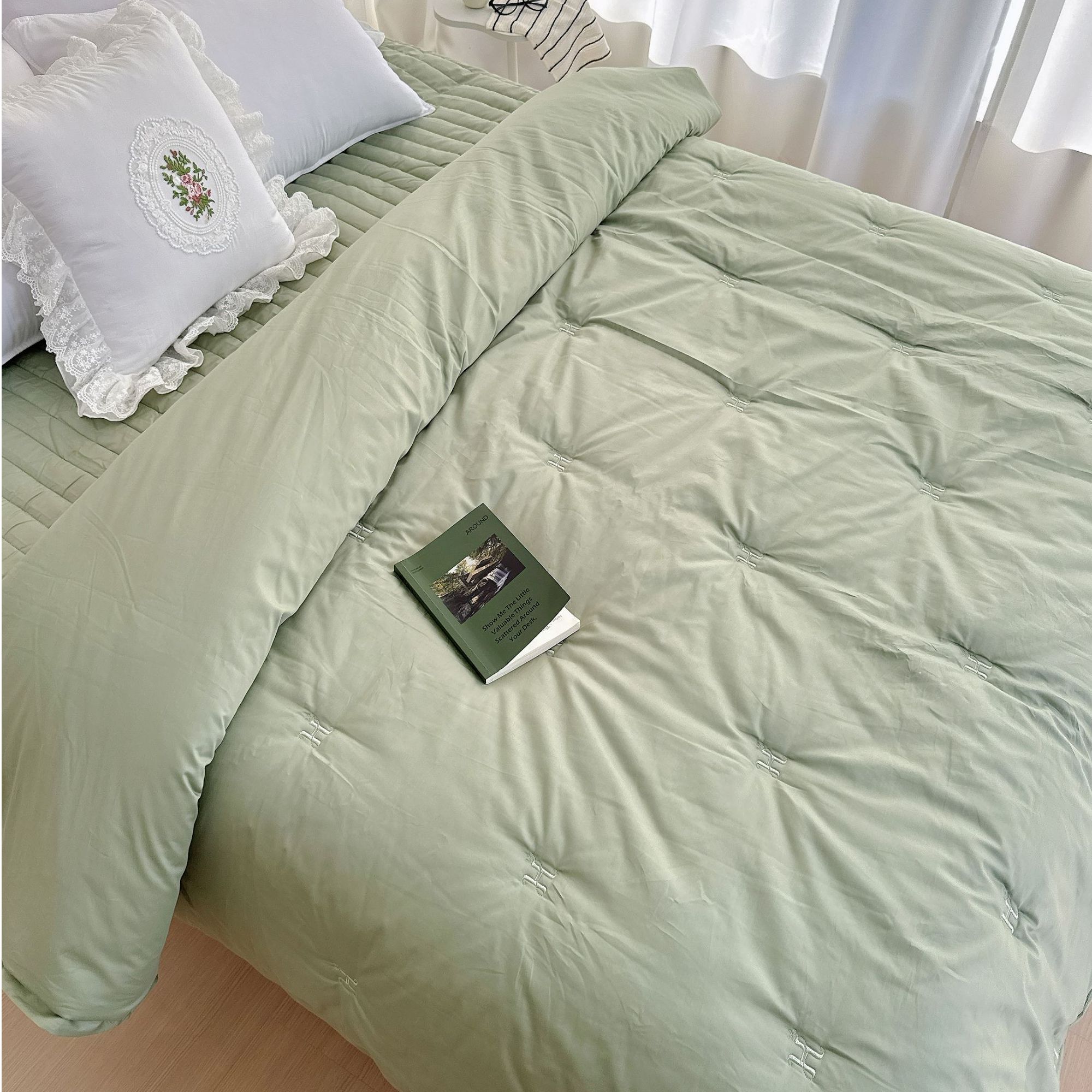 [韩国出口高品质]皇冠Heme60支精梳棉刺绣四季被