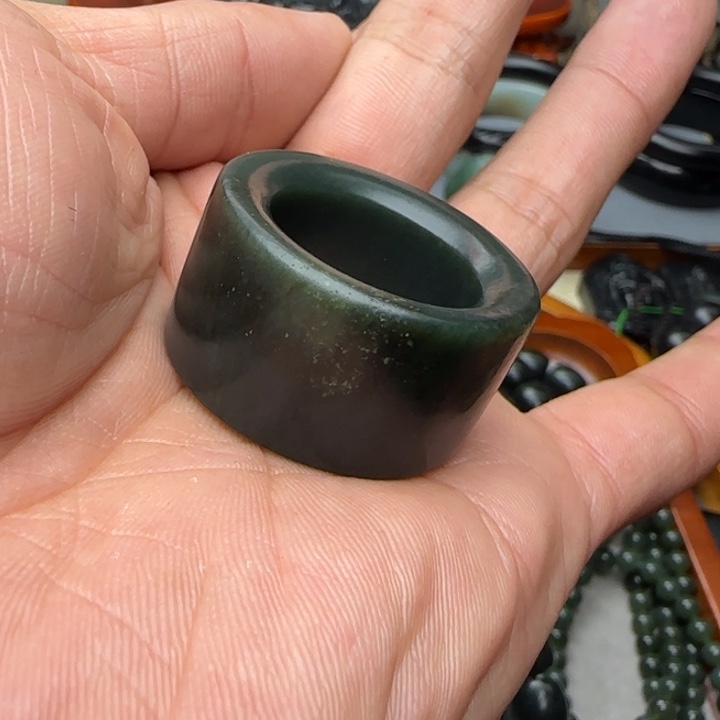 和田玉（青玉）颈饰未镶嵌福利扳指23圈口