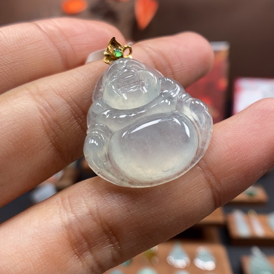 【闪购商品】颈饰18K金镶嵌翡翠50