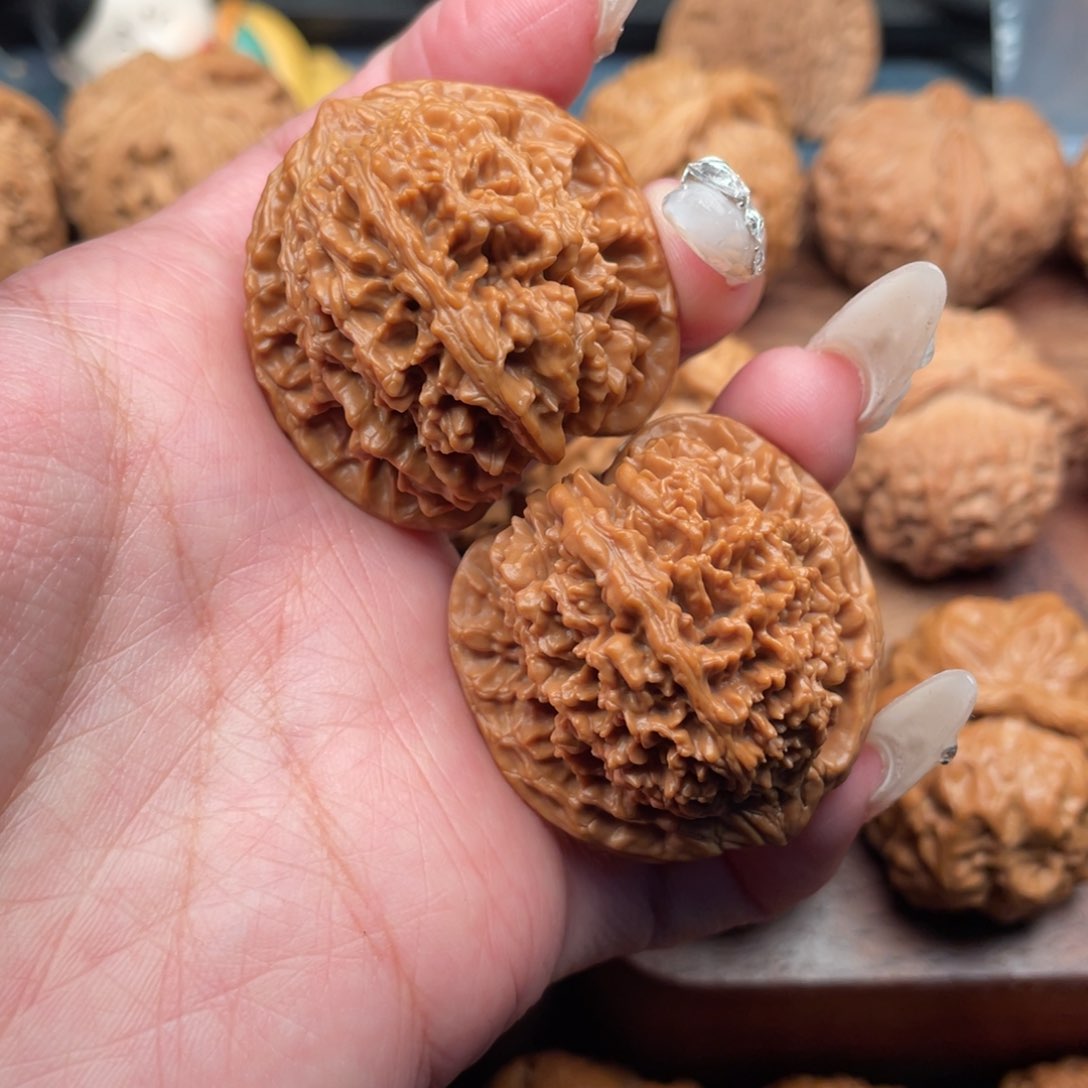 文玩核桃把件全品，满天星38