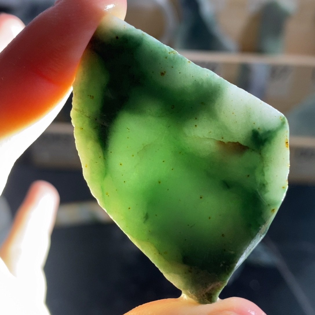 颈饰未镶嵌翡翠天然翡翠