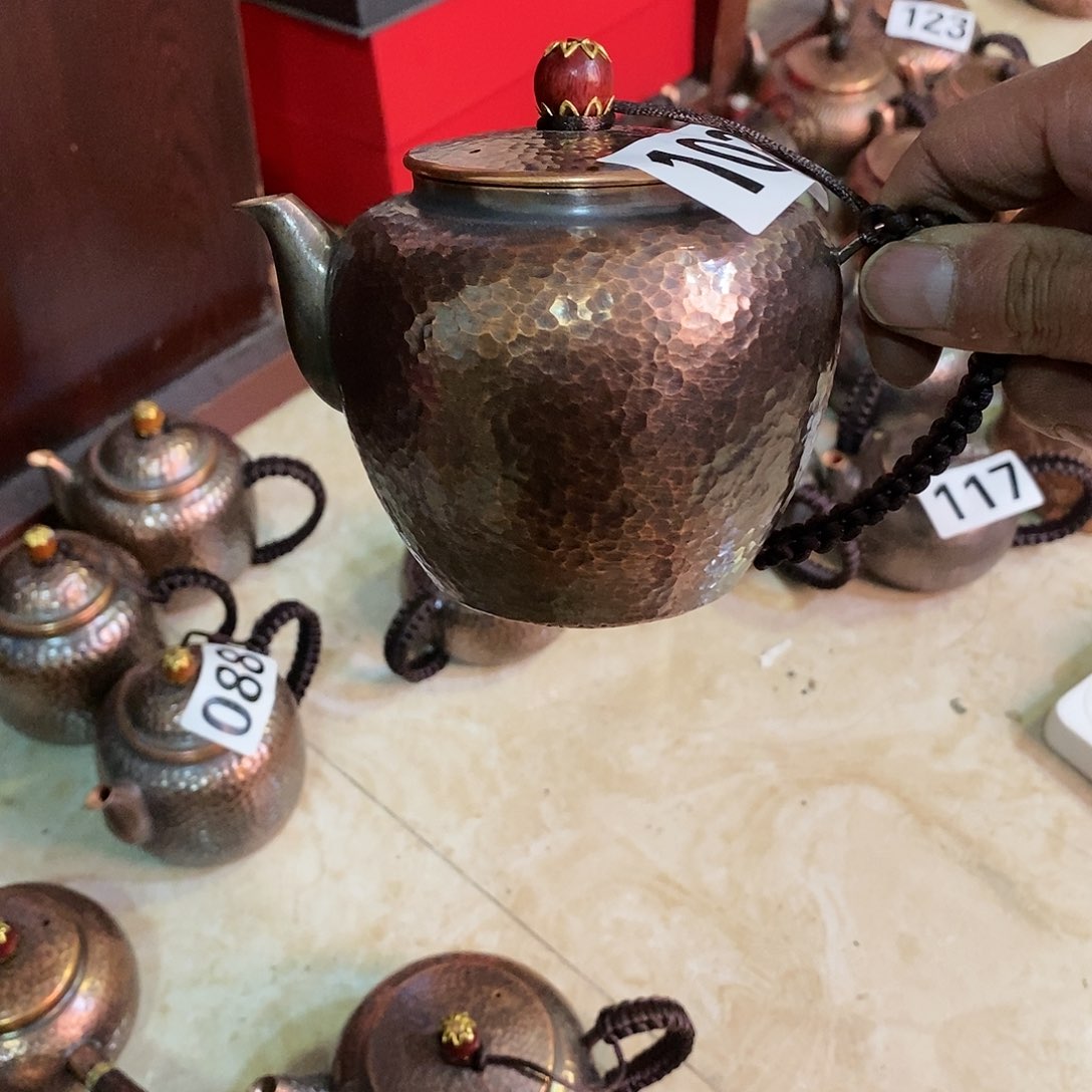 美人尖复古小壶手工锻打工艺