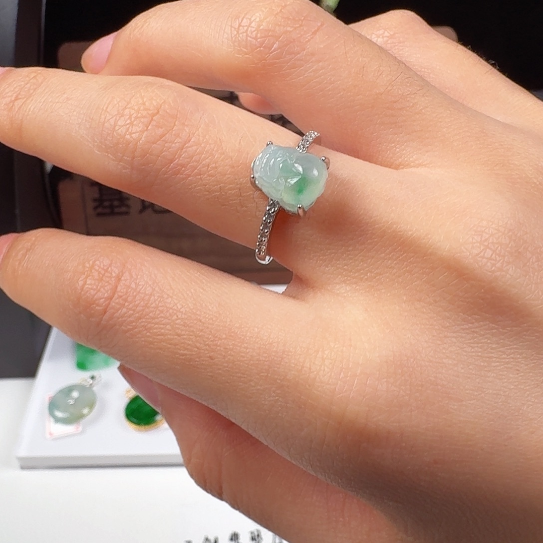 翡翠银S925镶嵌颈饰