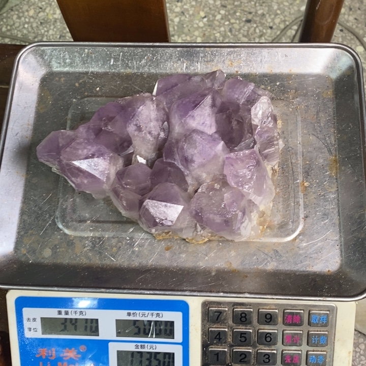 一***紫晶大型摆件（非配饰）未镶嵌