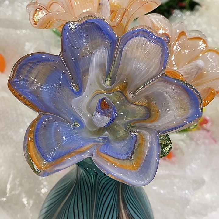 百合花高45厘米宽10厘米