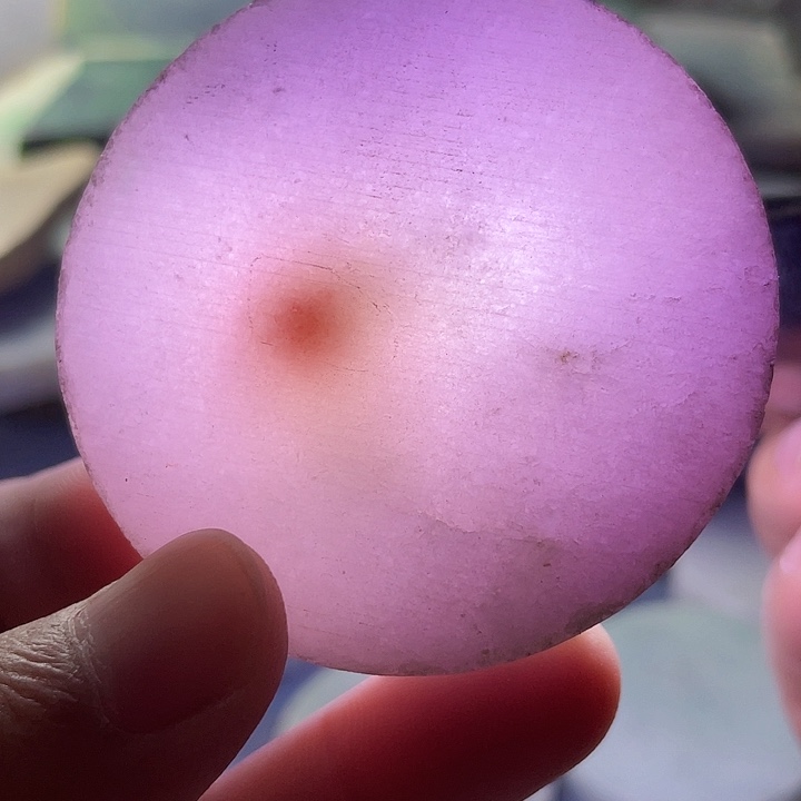 翡翠颈饰未镶嵌毛料98