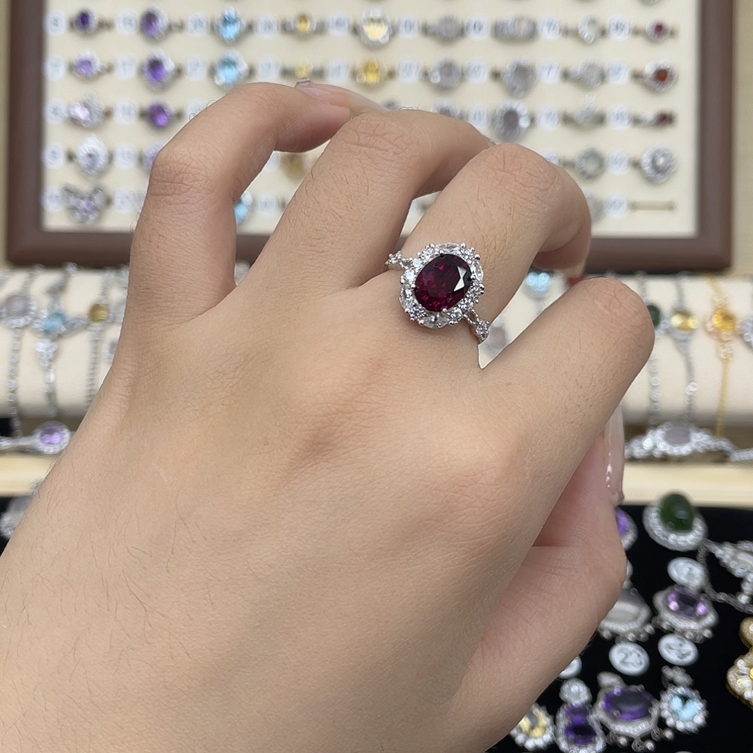 银S925镶嵌戒指石榴石