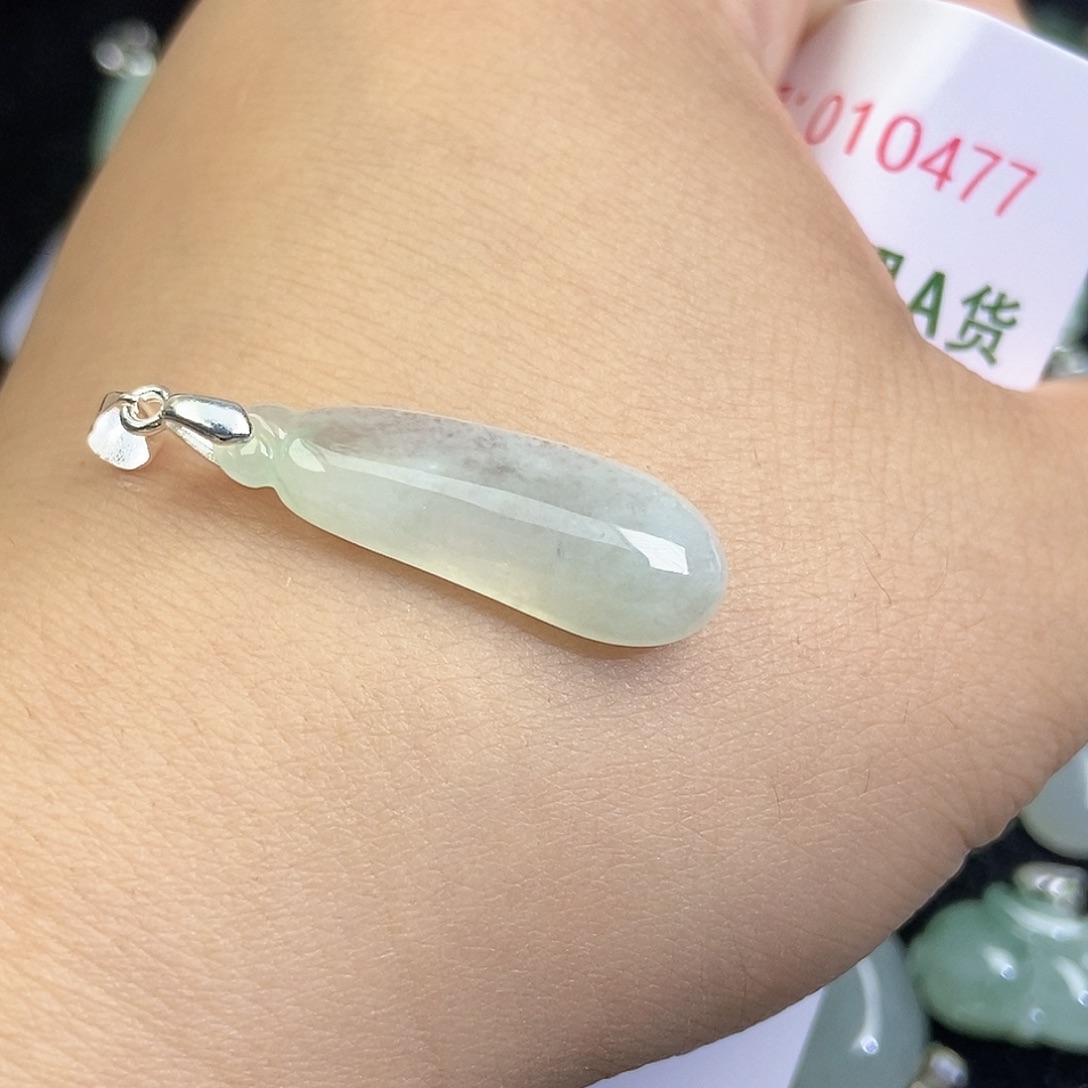 翡翠未镶嵌颈饰天然