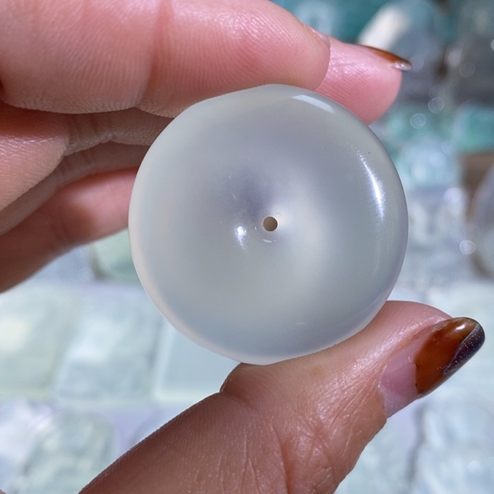 岫玉吊坠未镶嵌吊坠