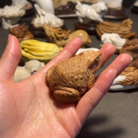 恒***地鹿骨把件金蟾手把件手工