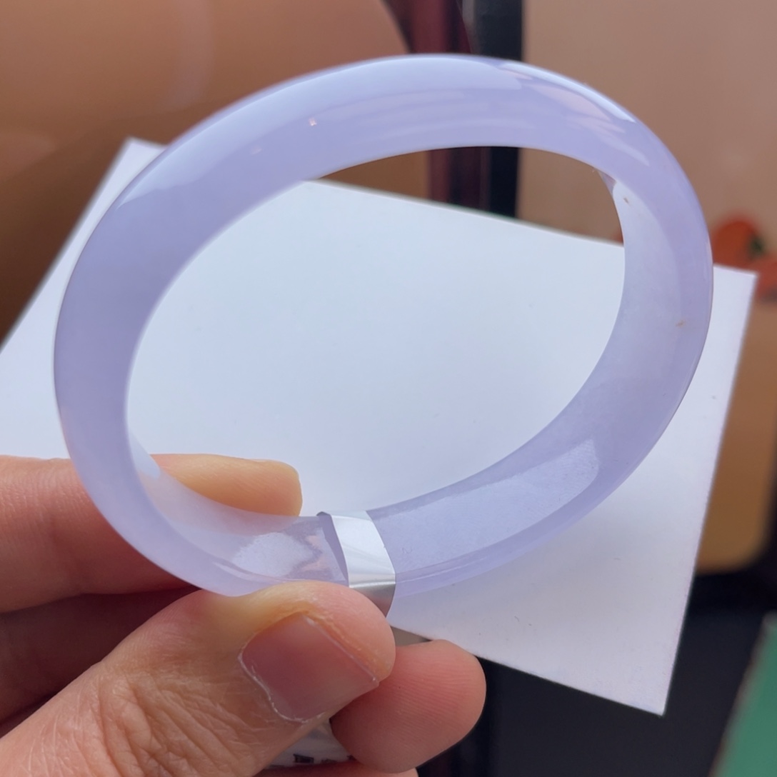 翡翠手镯（贵妃镯）未镶嵌