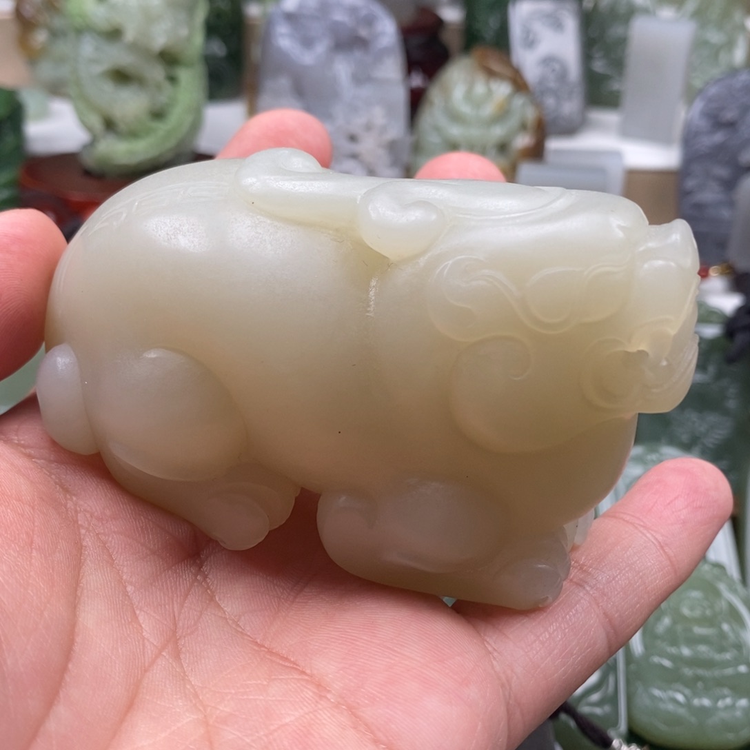 和田玉颈饰未镶嵌人**途