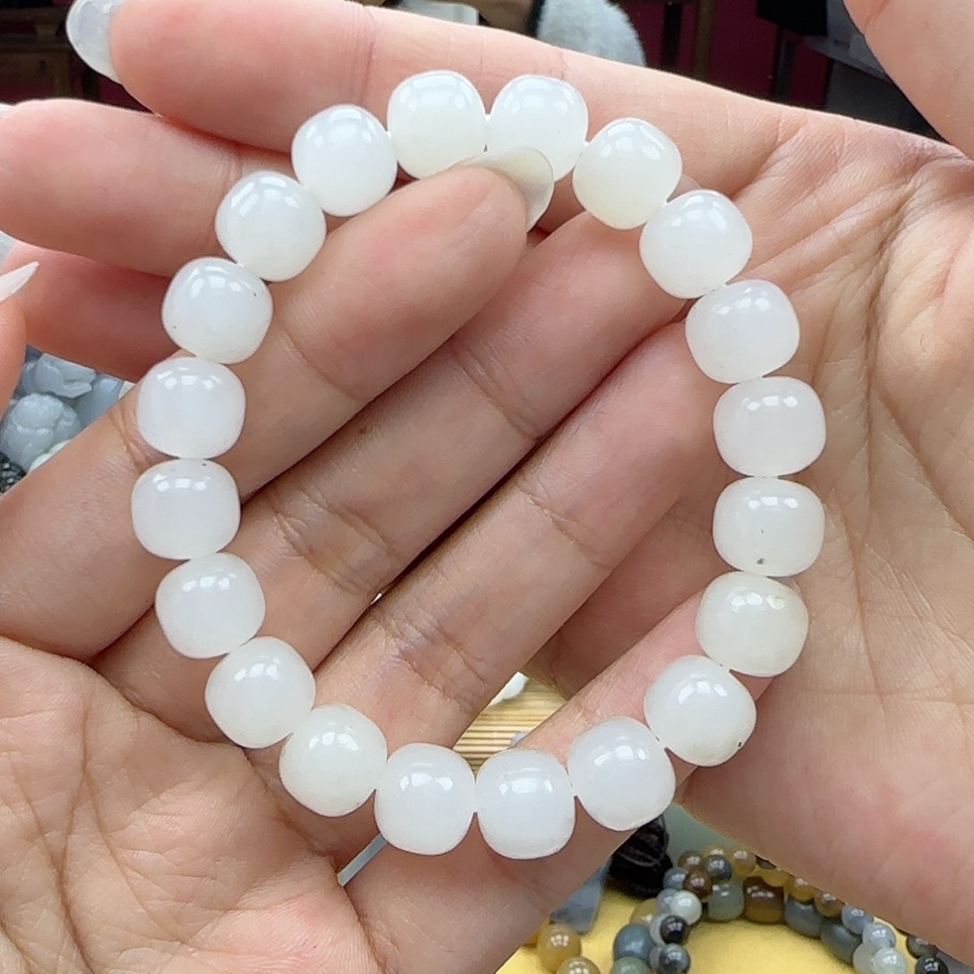 和田玉手链未镶嵌