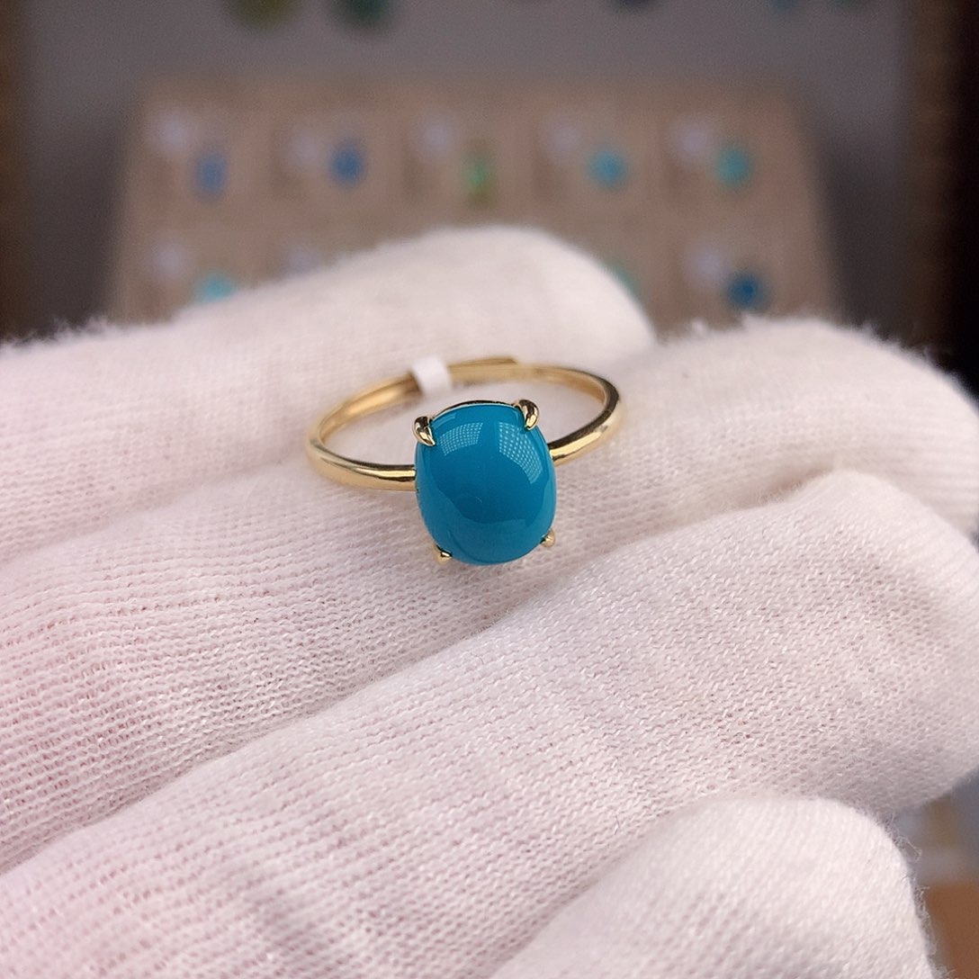 绿松石戒指18K金镶嵌