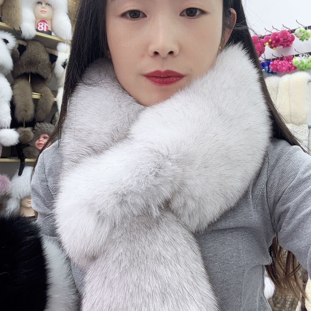 兔皮蓝狐整皮大围巾