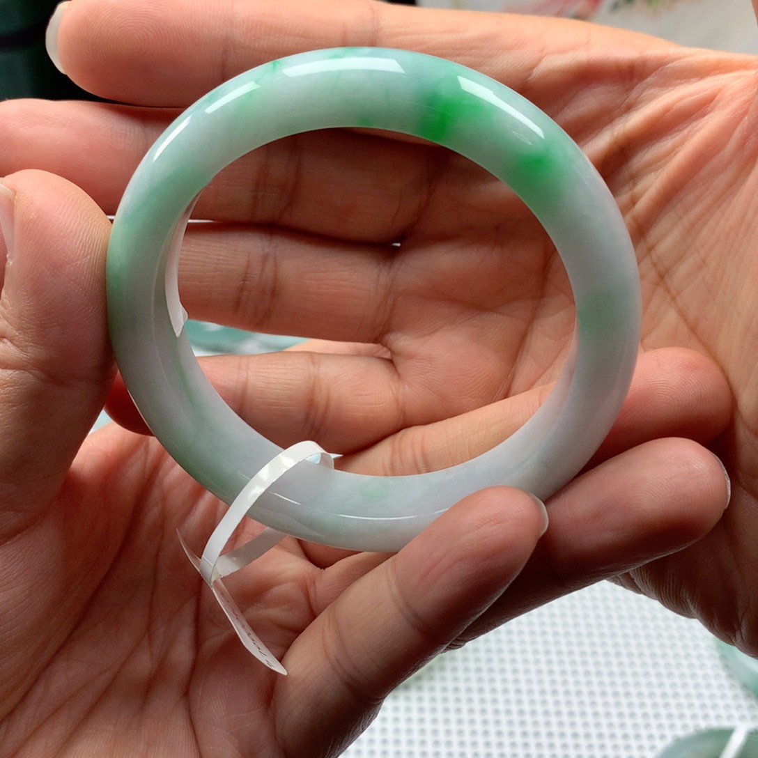 翡翠手镯未镶嵌35号