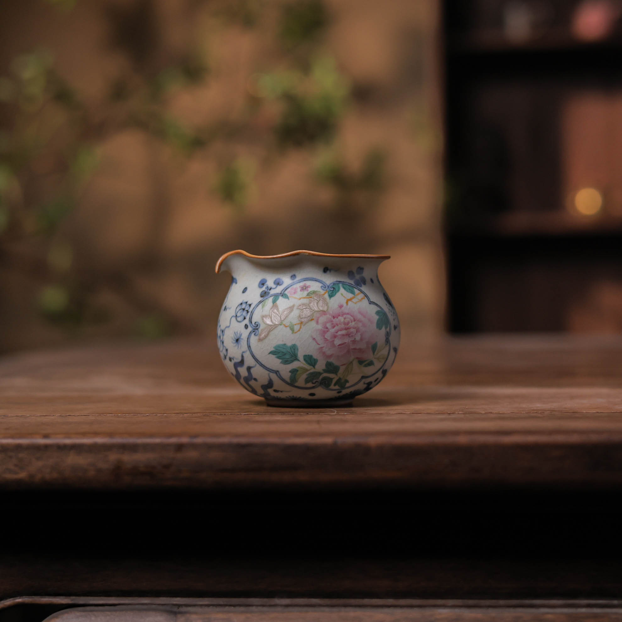 【小田甄陶】海藻鱼开窗牡丹花口公道杯-230ml（朴公道0052）