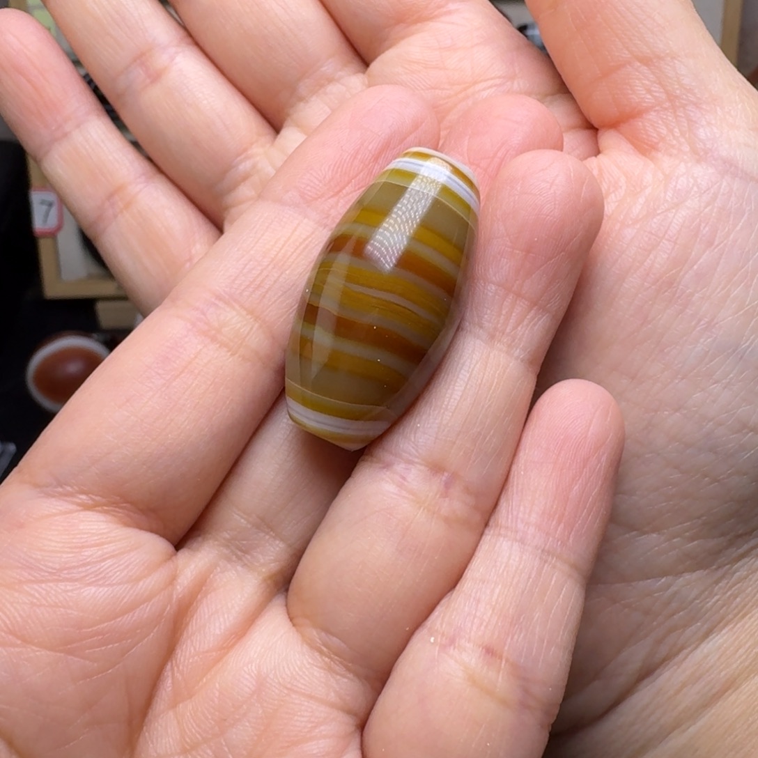 你***啊玛瑙/玉髓未镶嵌颈饰