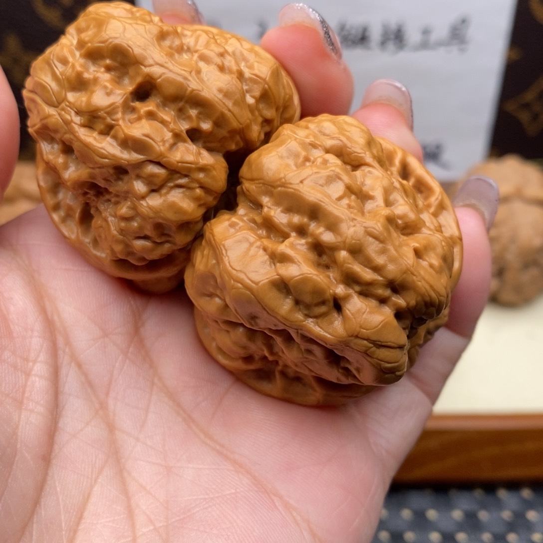 文玩核桃把件边43左右