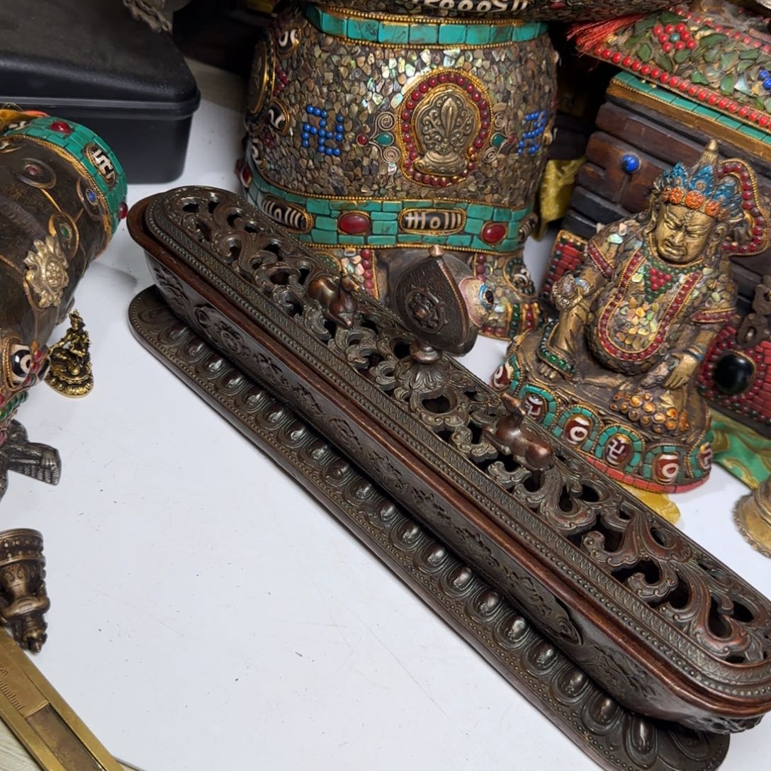 别****着纯铜的一个漂亮啦啦