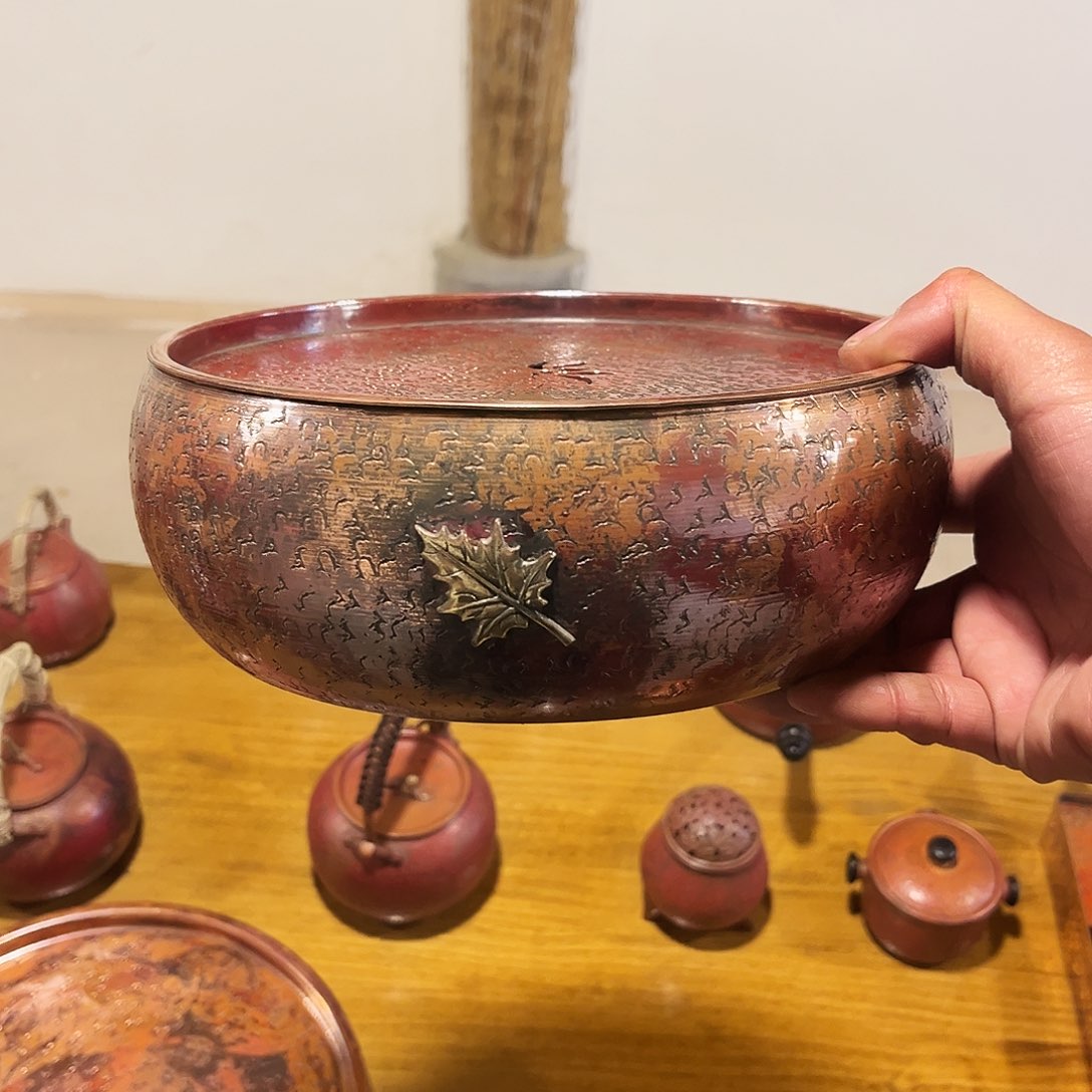 手工锻打工艺22淬火壶承树叶