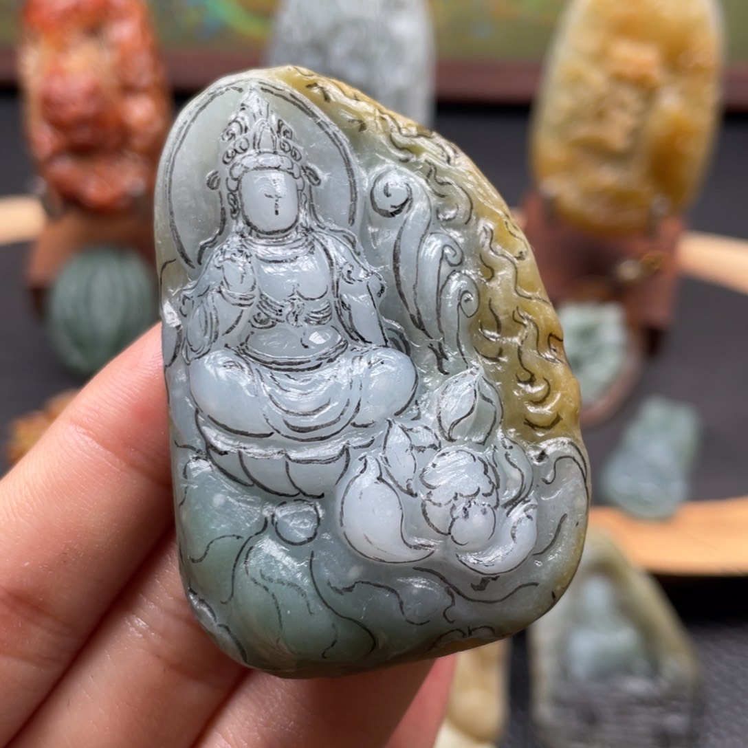 定制翡翠未镶嵌翡翠