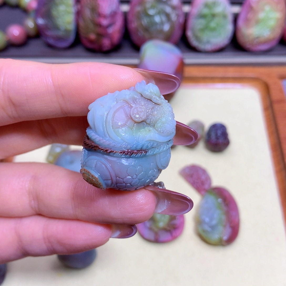 玛瑙挂件未镶嵌紫**人盐源定制
