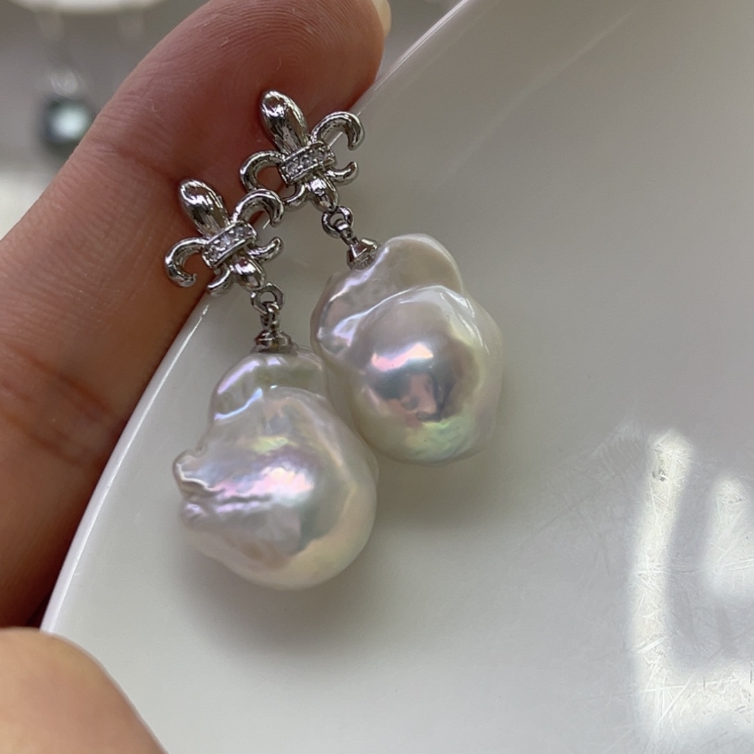 淡水珍珠耳饰未镶嵌