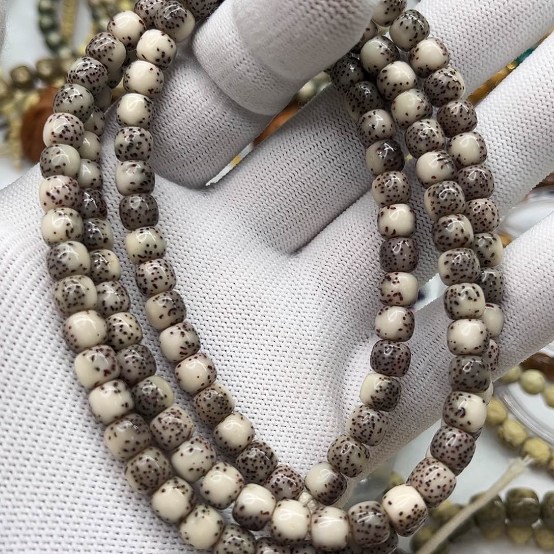 吊坠星月菩提河豚长串