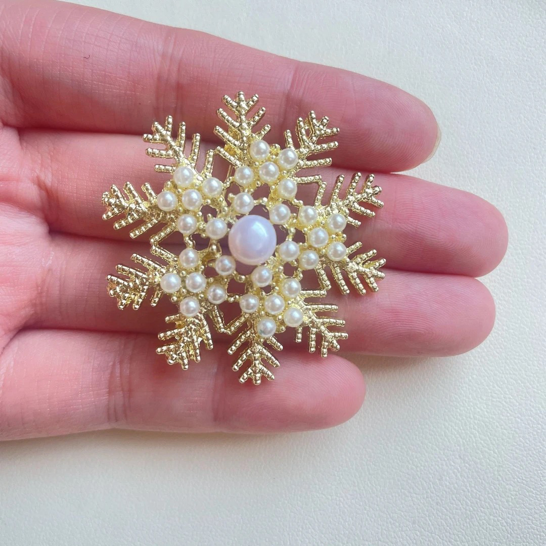 淡水珍珠蝴蝶胸针 珍珠非正圆（合金）