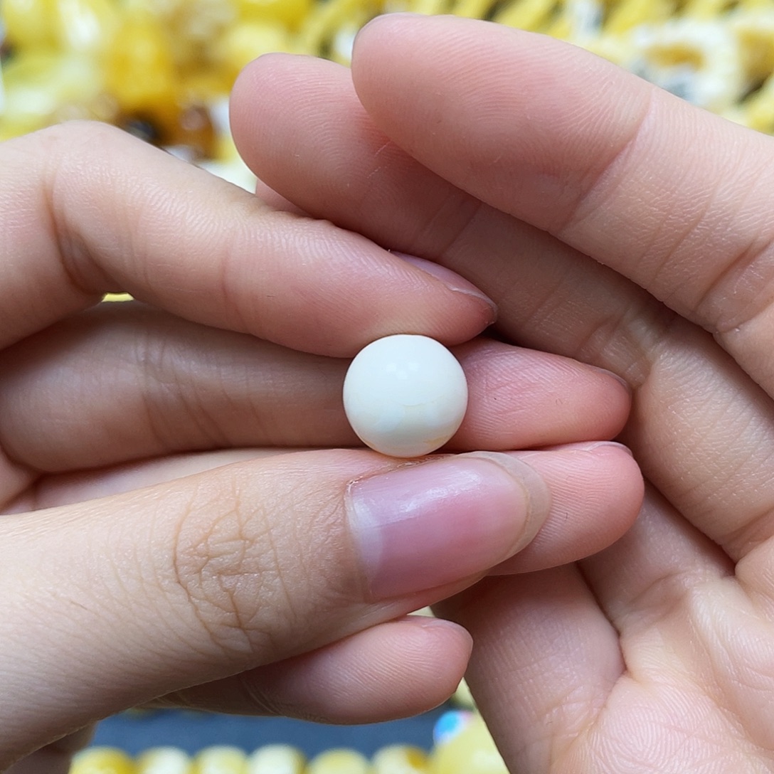 古***风未镶嵌蜜蜡裸石圆珠11.1mm
