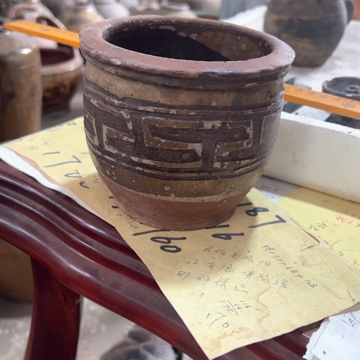 红陶怪****活马口窑老陶罐有磨损