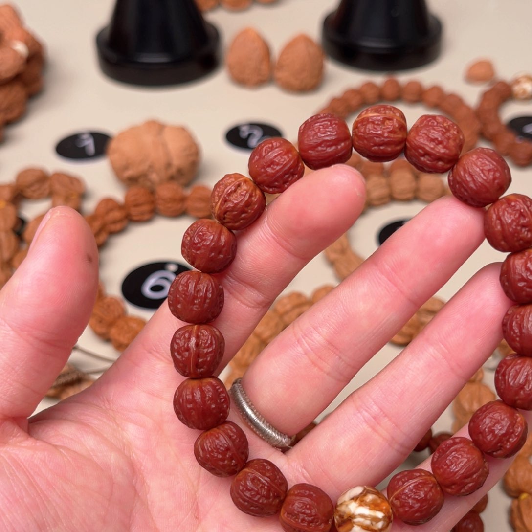 吊坠文玩核桃m****u京八棱