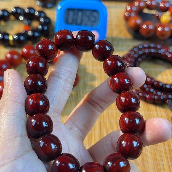 坚***利木小叶紫檀手工艺