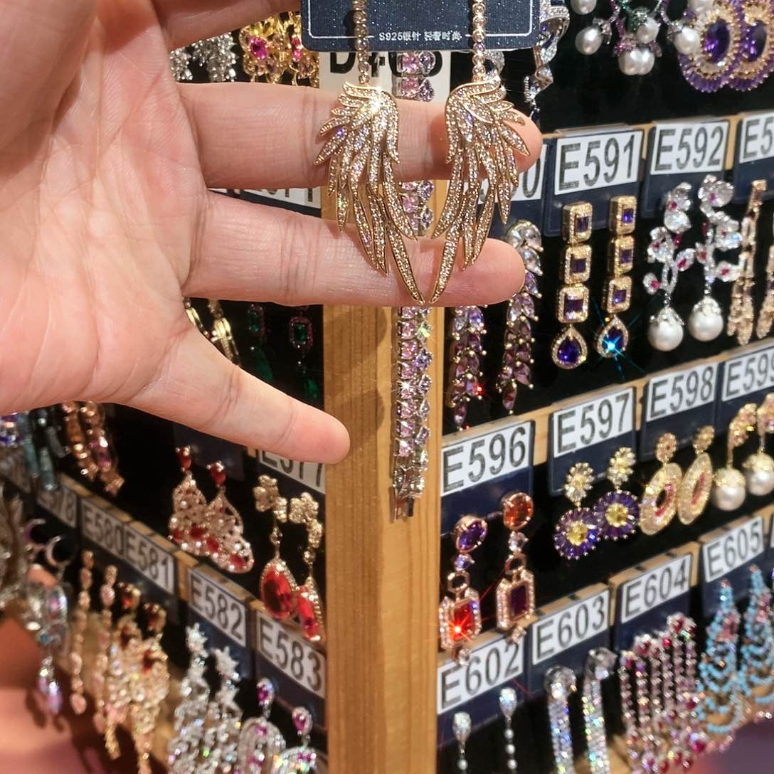 【闪购商品】纯铜925银锆石华****）