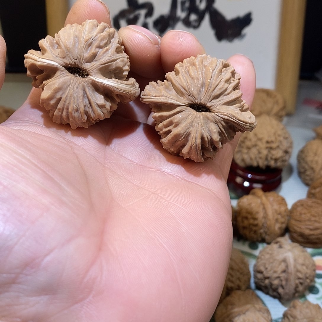 文玩核桃把件43尺四座楼