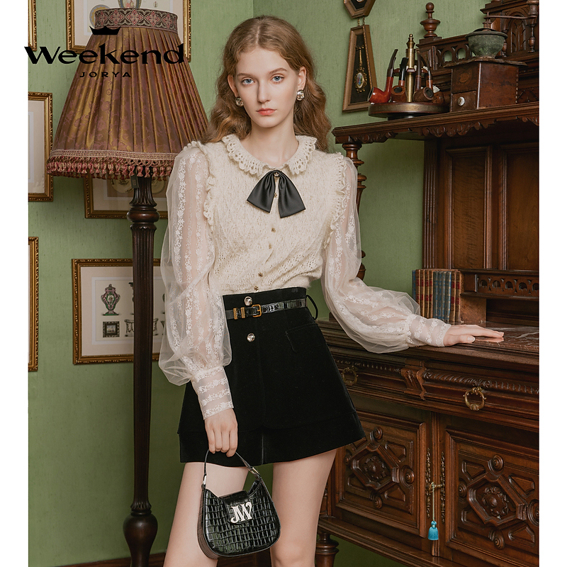 【诗语专属】卓雅周末冬钩花领花型扣饰蕾丝针织开衫EJWDDQ20