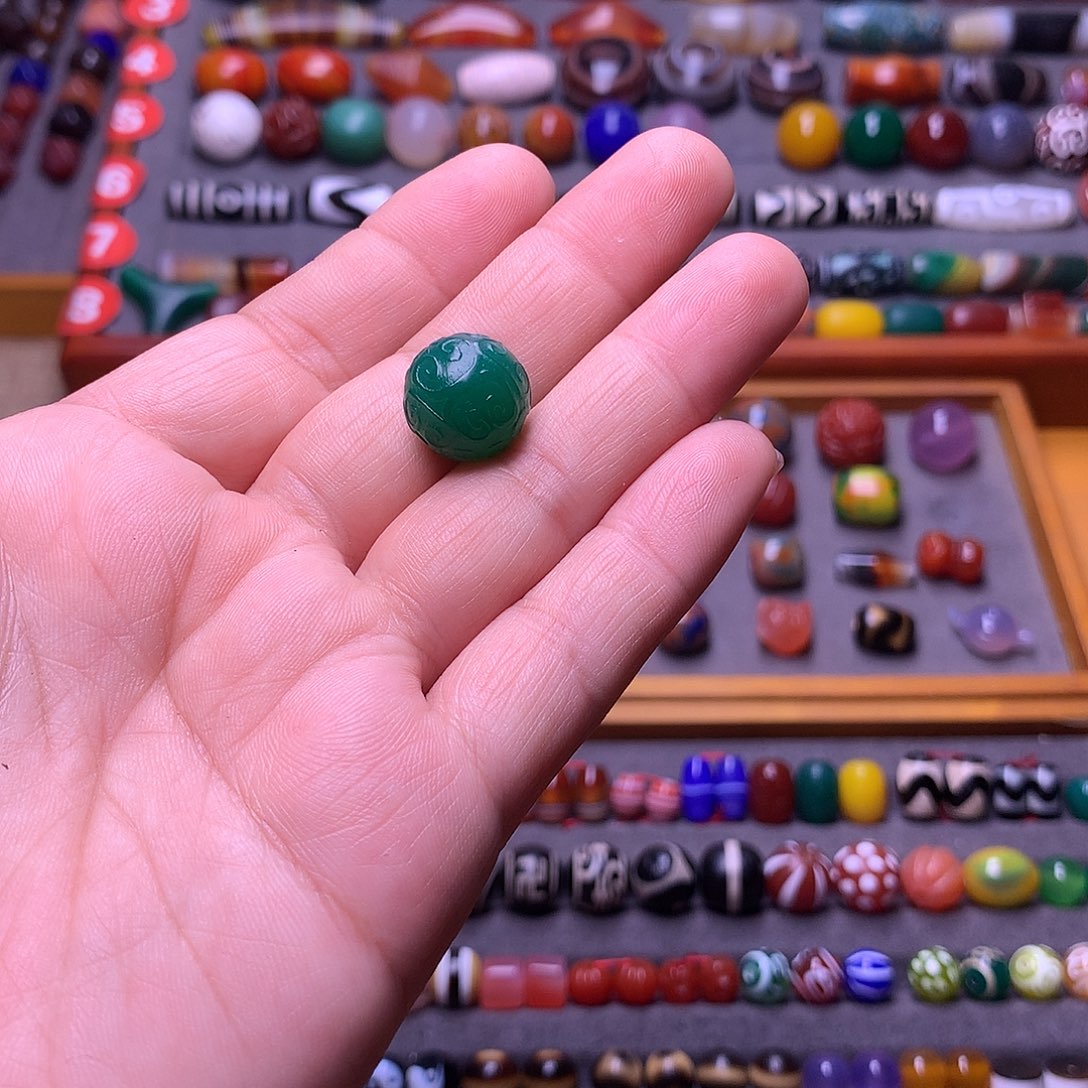 雷***雨玛瑙/玉髓未镶嵌颈饰