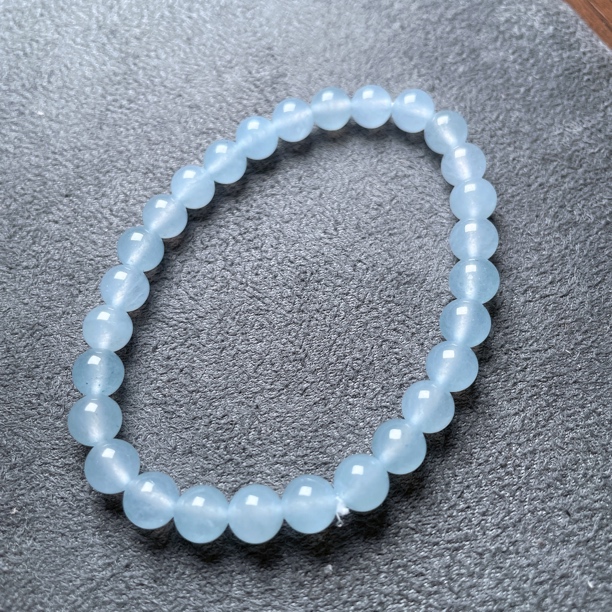 卡6.5mm左右-天然缅料A货正冰手串-多样性发一串