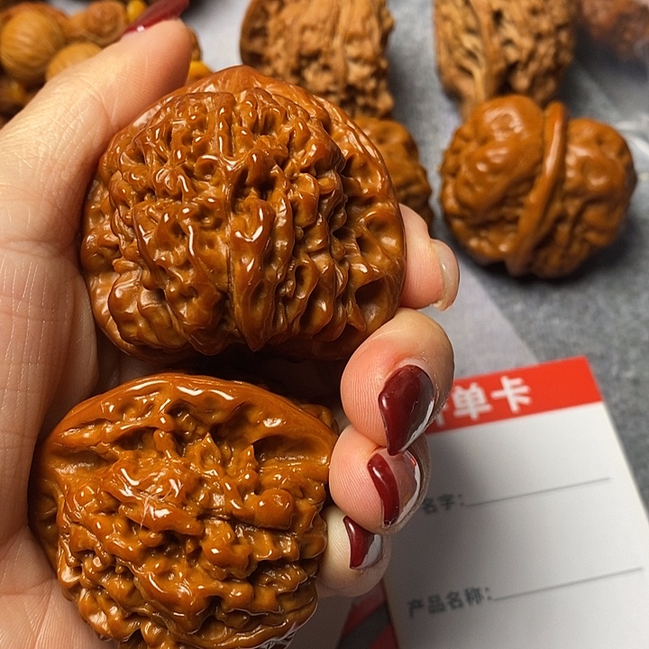 神***人文玩核桃吊坠官帽
